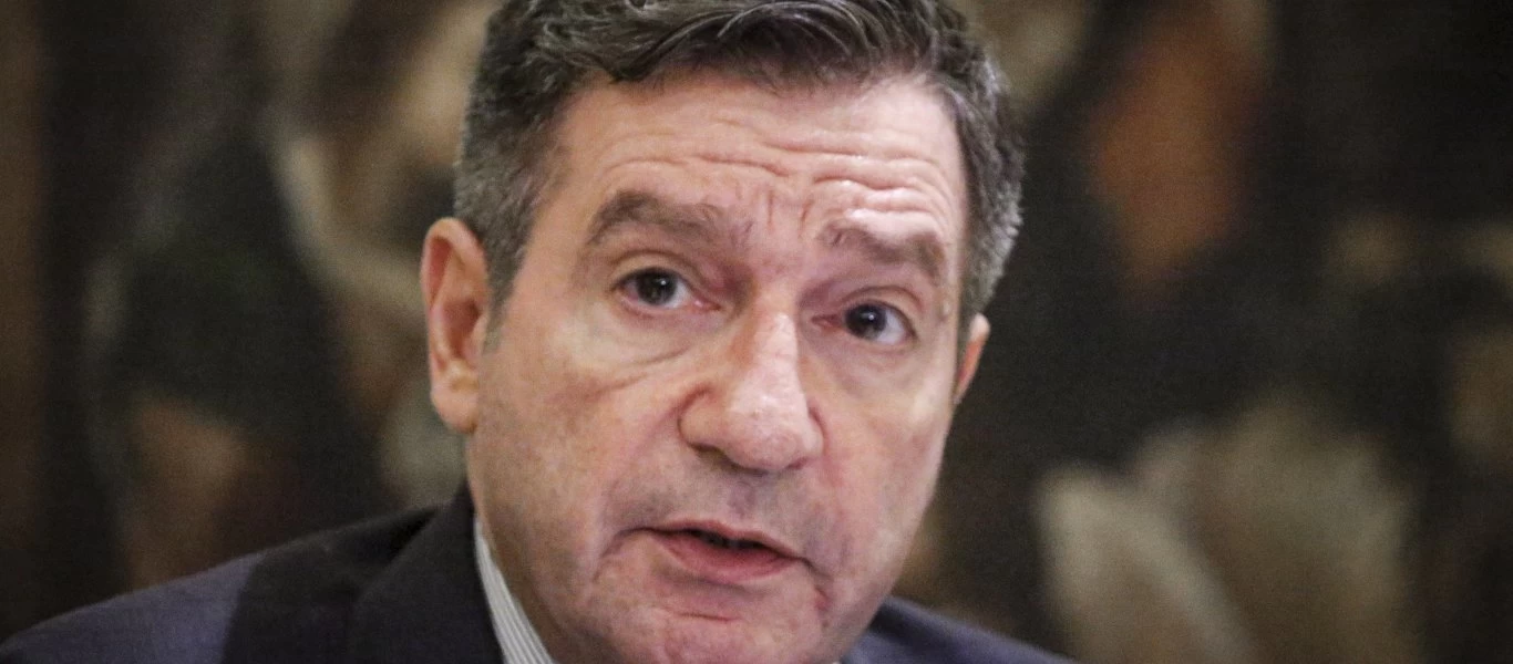 Γ.Καμίνης: «Είτε συμφωνείτε είτε διαφωνείτε περιμένετε να ολοκληρωθεί ο στολισμός για να κάνετε την κριτική σας»